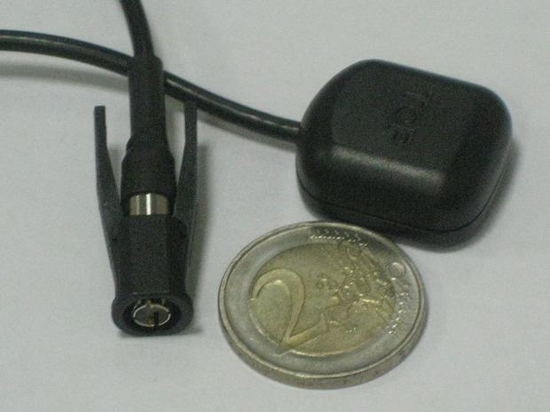 Vaizdas LaviLine, GPS antena maža, antgalis WICLIC                                                                                                            